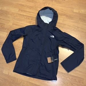 NWT The North Face Venture Jacket, Navy, S